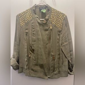 Jones New York fatigue gold accent jacket